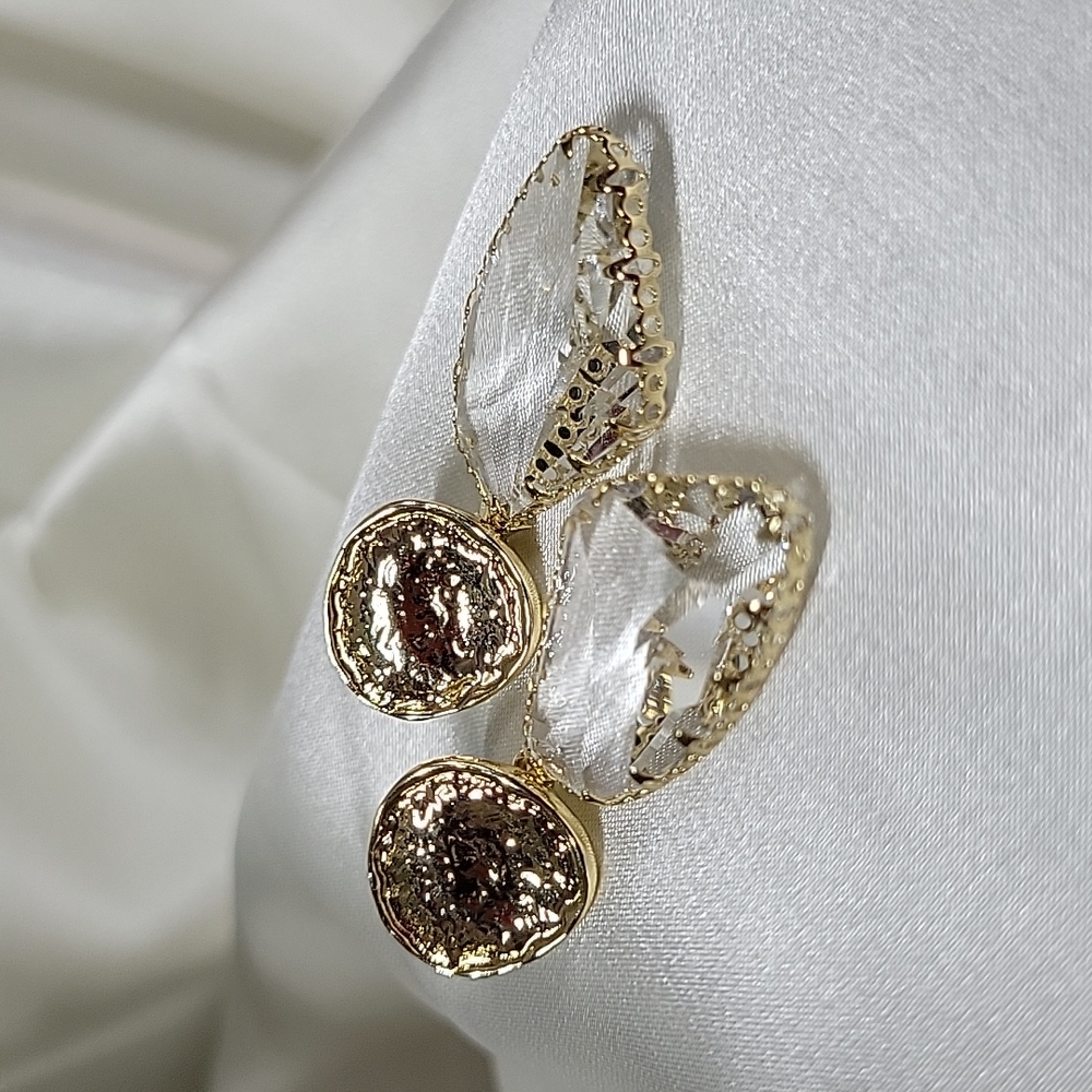 🔥LAST PAIR🔥 High Shimmer Faceted Crystal Style Drop Hammered Gold Earring - Picture 5 of 9